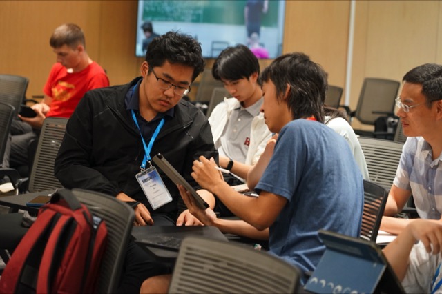 Yiming Su and Henry Liu