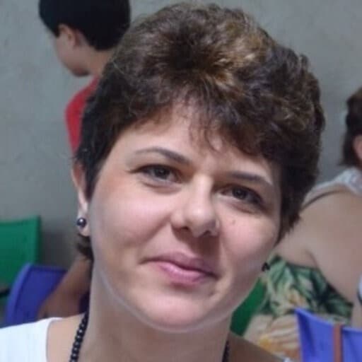 Portrait of Regilene Oliveira