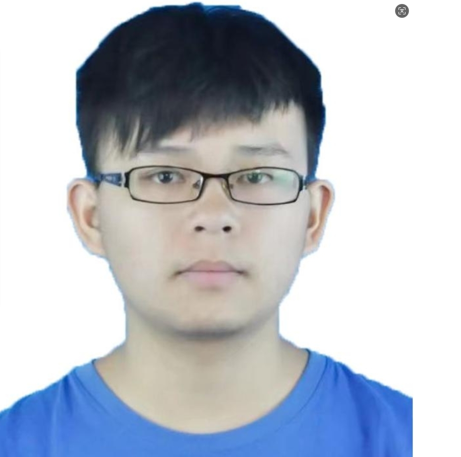 行政人员 李明鹏