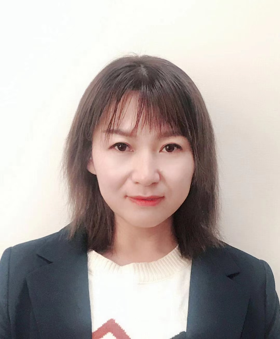 行政人员 闫文娟