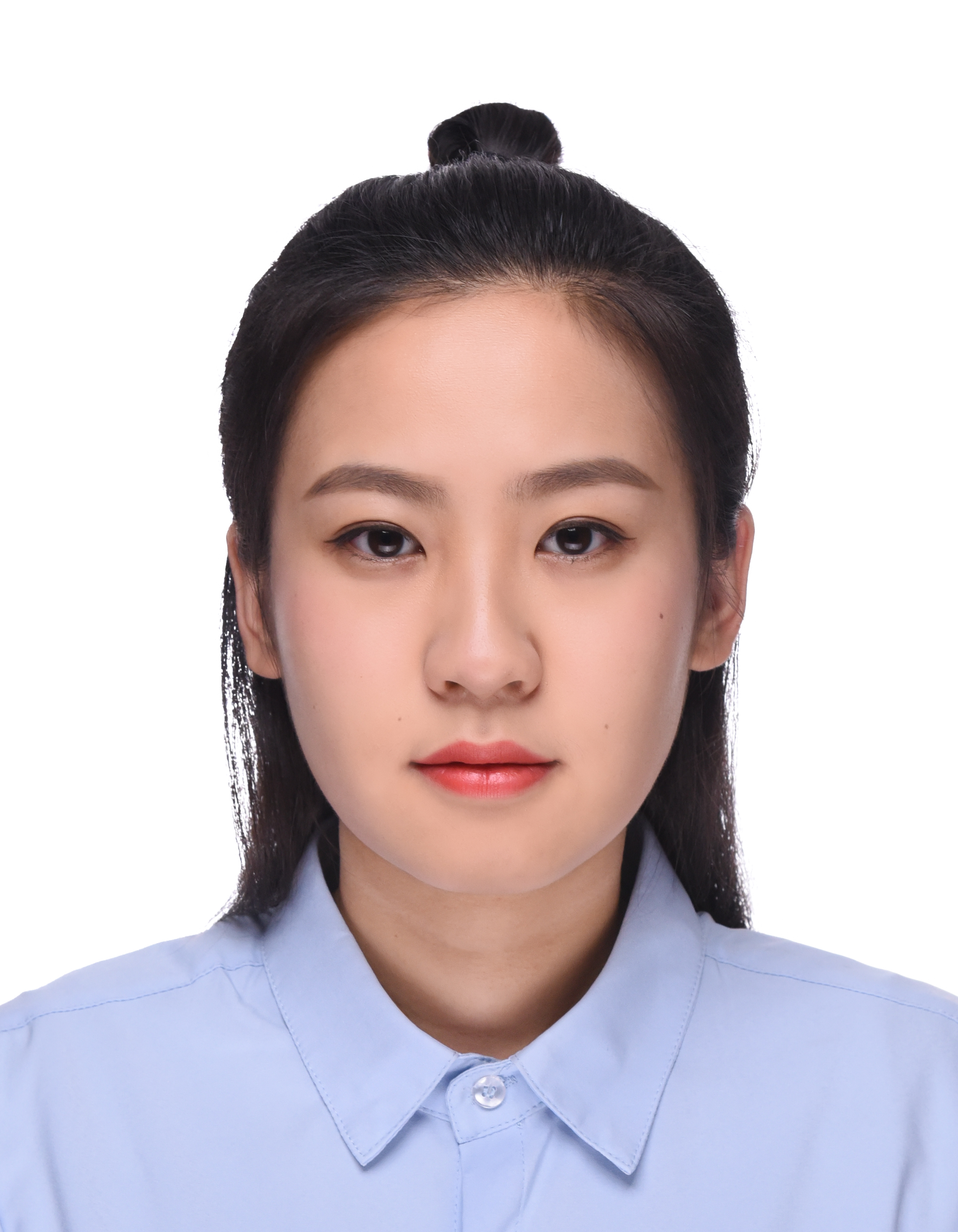 行政人员 侯墨迪